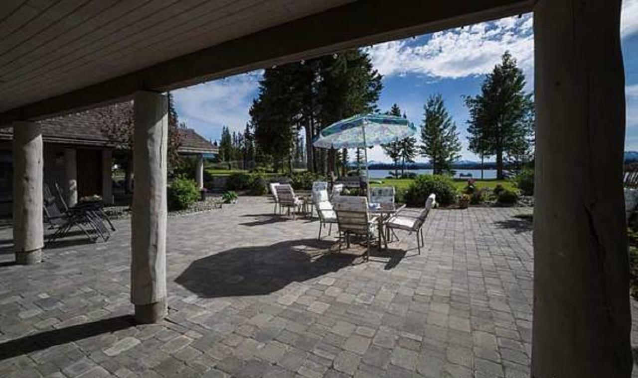 Retreat Wilderness Inn Nimpo Lake Luaran gambar