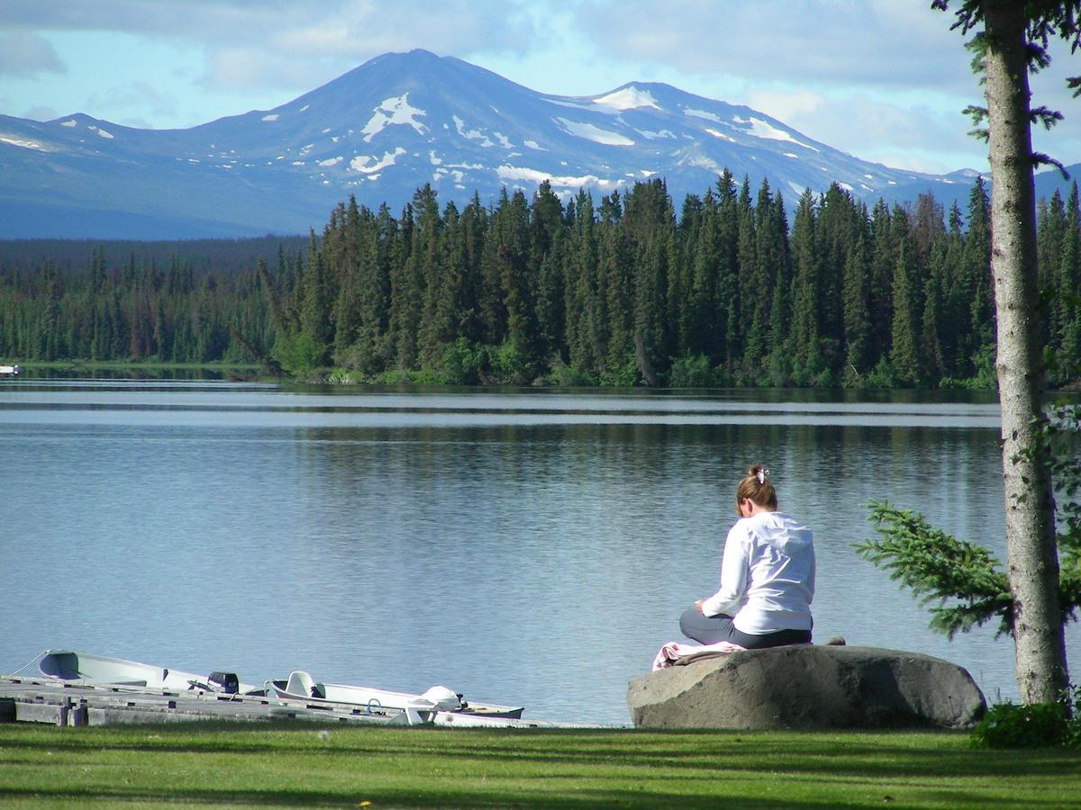 Retreat Wilderness Inn Nimpo Lake Luaran gambar