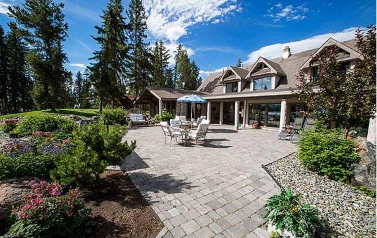 Retreat Wilderness Inn Nimpo Lake Luaran gambar