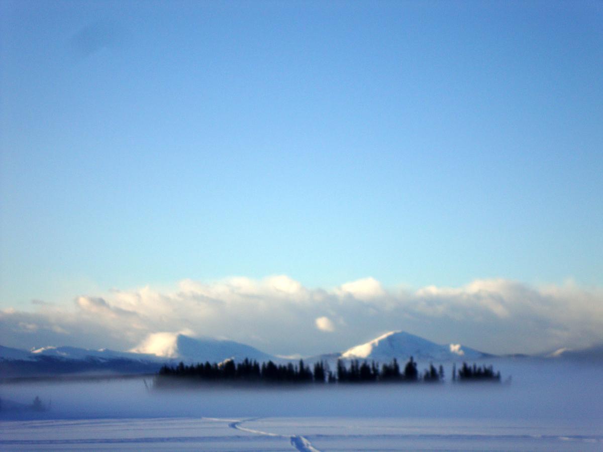 Retreat Wilderness Inn Nimpo Lake Luaran gambar